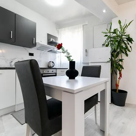 Appartement Lusy Lo Zadar